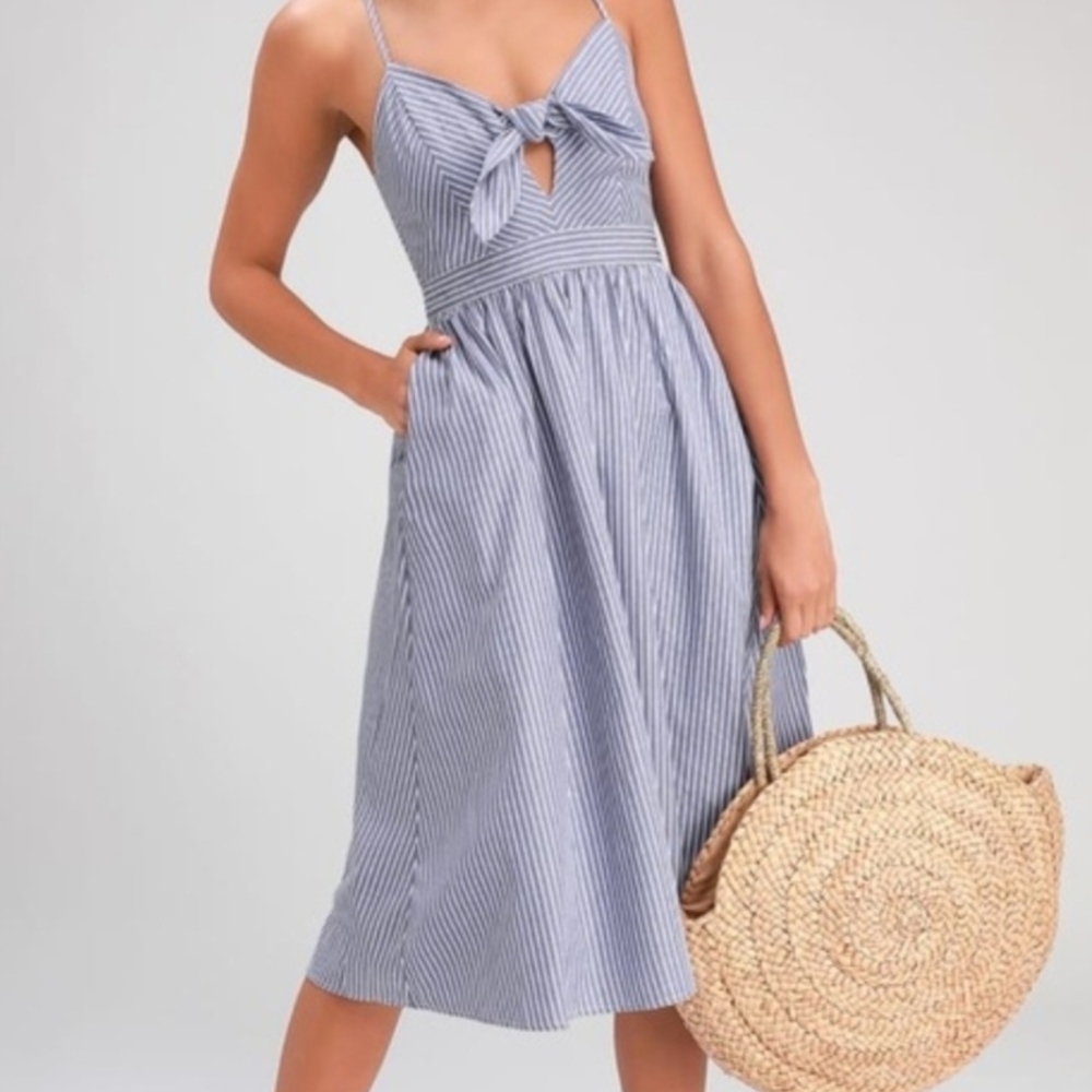 EUC Lulu's Top Knot Dress Women's sz XS Blue/White Striped Nautical Midi Dress